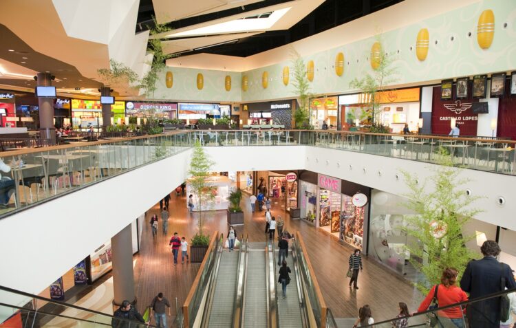 LeiriaShopping reabre lojas com serviço de drive-in e site para consulta da lotação