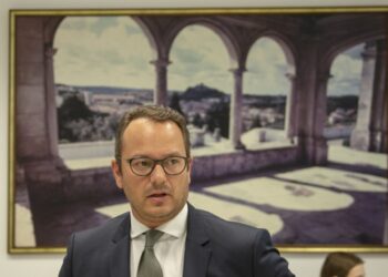 Covid-19: Município de Leiria promete aumentar a testagem à população