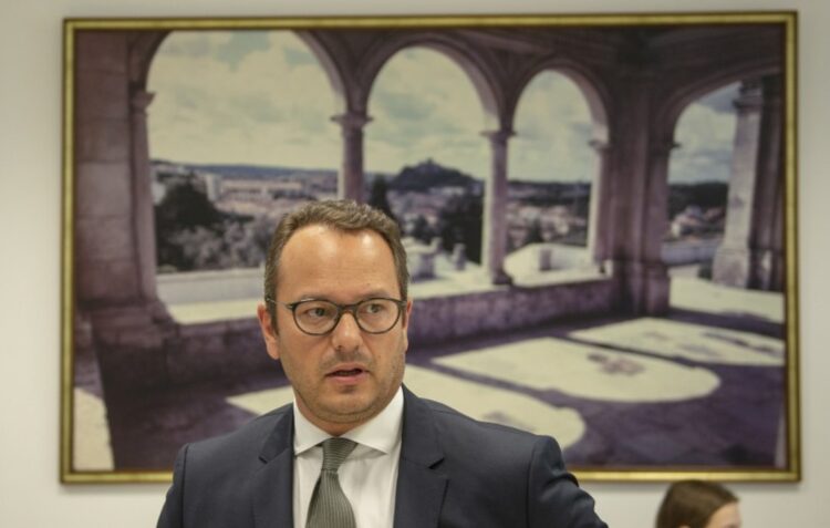 Covid-19: Município de Leiria promete aumentar a testagem à população