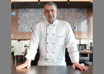 Chef Telmo Gongó mantém legado do Tromba Rija no outro lado do mundo