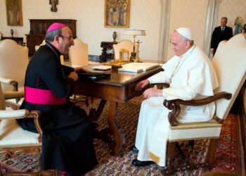 Papa Francisco confirmou esta manhã que vai regressar a Fátima
