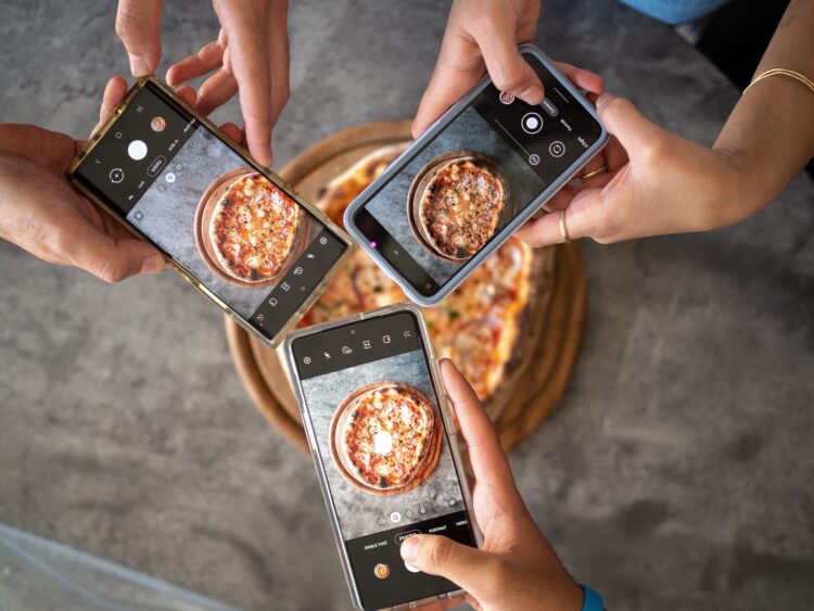 Geração Z “é mais tolerante para com os outros, tem um sentimento elevado de auto-aceitação, lida muito bem com a diferença e não é materialista”
