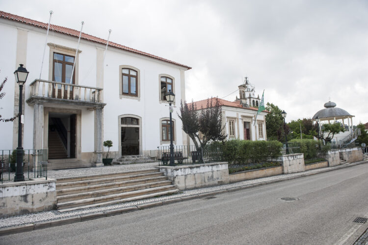 Covid-19: Alvaiázere, Figueiró dos Vinhos e Peniche em “situação de alerta”