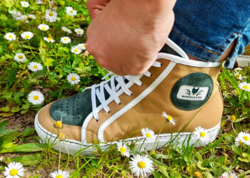 Bordallos Sneakers inspiradas nas cores de Caldas da Rainha celebram Dia da Cidade