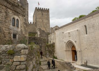 Dia do Município de Leiria distingue entidades e personalidades da saúde