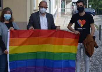Arco-íris assinala, também em Leiria, Dia Internacional Contra a Homofobia, Bifobia e Transfobia
