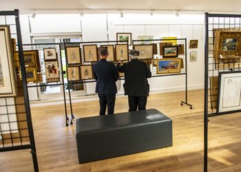 Dalí, Árpád Szenès, Malhoa e Bordalo esperam por si em Leiria