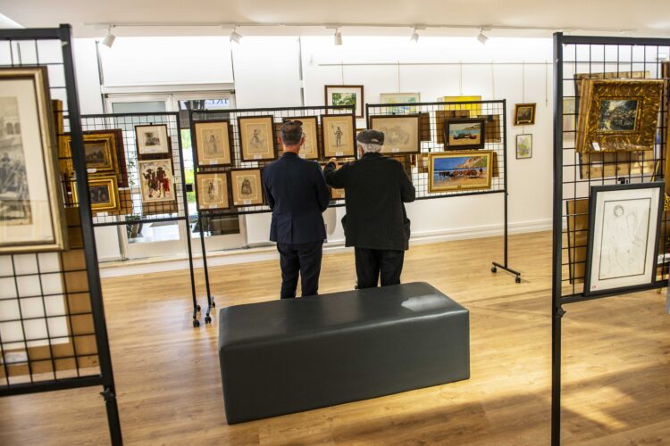 Dalí, Árpád Szenès, Malhoa e Bordalo esperam por si em Leiria