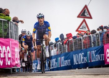 Segundo lugar de João Almeida na 17.ª etapa do Giro de Itália