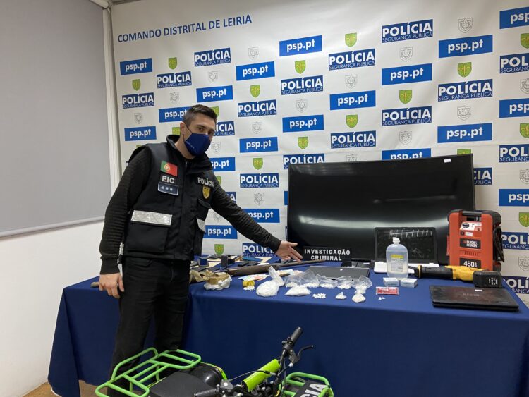 Suspeito utilizava veículo da TVDE para circular entre concelhos e traficar droga