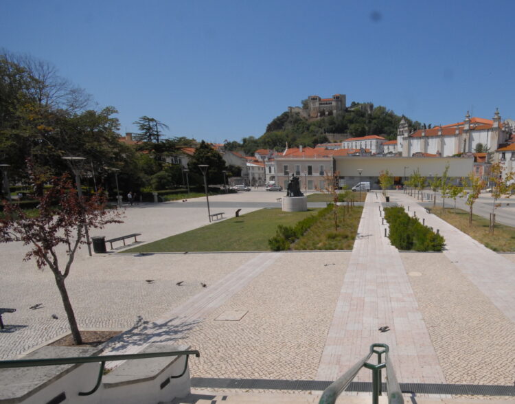 Avenida Cultural surpreende habitantes de Leiria com performances artísticas