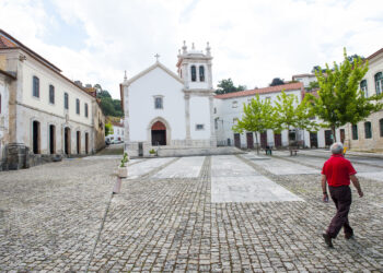 Covid-19: Sem recuperações desde ontem, há mais 4 novos infectados por SARS-CoV-2