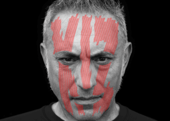 “10.UM” é o mais recente álbum do Manolo