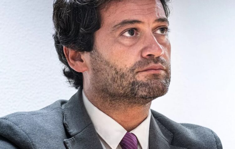 André Ventura em Leiria para apresentar candidatos do Chega às Câmaras da Batalha, Marinha Grande, Pombal e Ansião