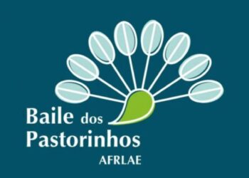 Baile dos Pastorinhos já soma mil pessoas a dançar o cancioneiro tradicional