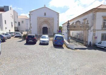 Finda a requalificação do Castelo de Leiria, segue-se o Largo de São Pedro