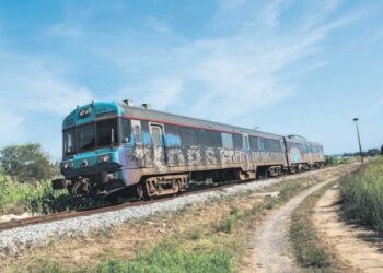 Leiria e Oeste têm melhor acesso à rodovia do que à ferrovia