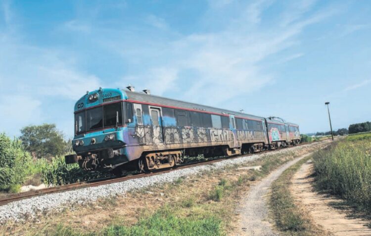 Leiria e Oeste têm melhor acesso à rodovia do que à ferrovia