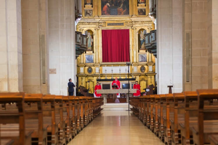 Contas da diocese no vermelho pelo segundo ano consecutivo