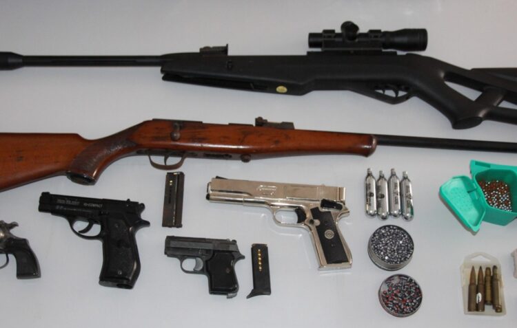 GNR apreende armas em caso de violência doméstica nas Caldas da Rainha