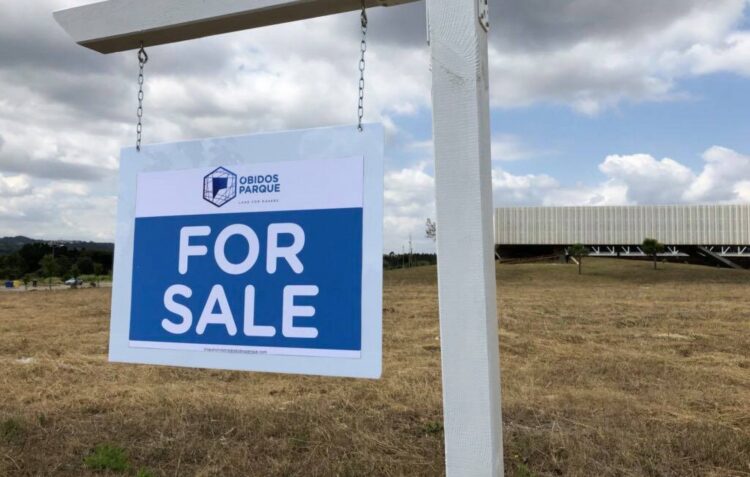 Óbidos vende três lotes para construção no seu parque tecnológico
