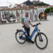 Já visitou 70 países. Pedala agora ao longo da fronteira de Portugal