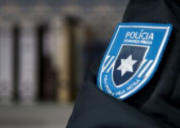 PSP da Nazaré trava jantar do futebol de praia à uma e meia da manhã