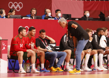 Jogos Olímpicos: Portugal perde com a campeã olímpica. Pedro Portela marca um golo
