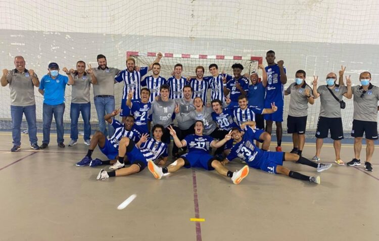 Dom Fuas sobe à 2.ª Divisão de andebol