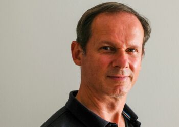 José Rodrigues dos Santos: “Se há uma notícia que não agrada, os partidos invadem as redes sociais”