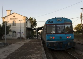 Prazo para modernização da Linha do Oeste em risco de derrapar