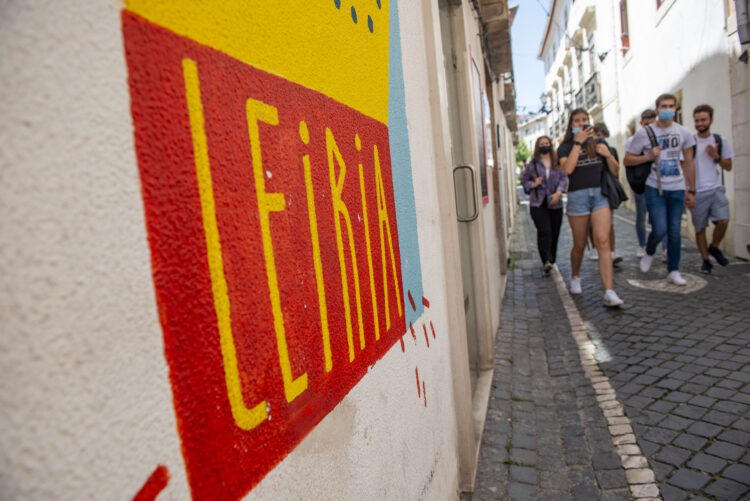 Covid-19: Leiria ultrapassa o meio milhar de casos activos e contabiliza quase 40% do total distrital