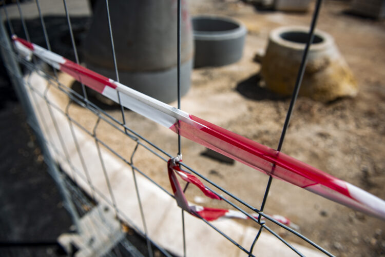 Falta de mão-de-obra e materiais fazem subir preços da construção