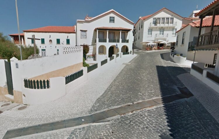 Festival Afonso Lopes Vieira leva poesia, música, cinema e uma maratona de pintura a São Pedro de Moel
