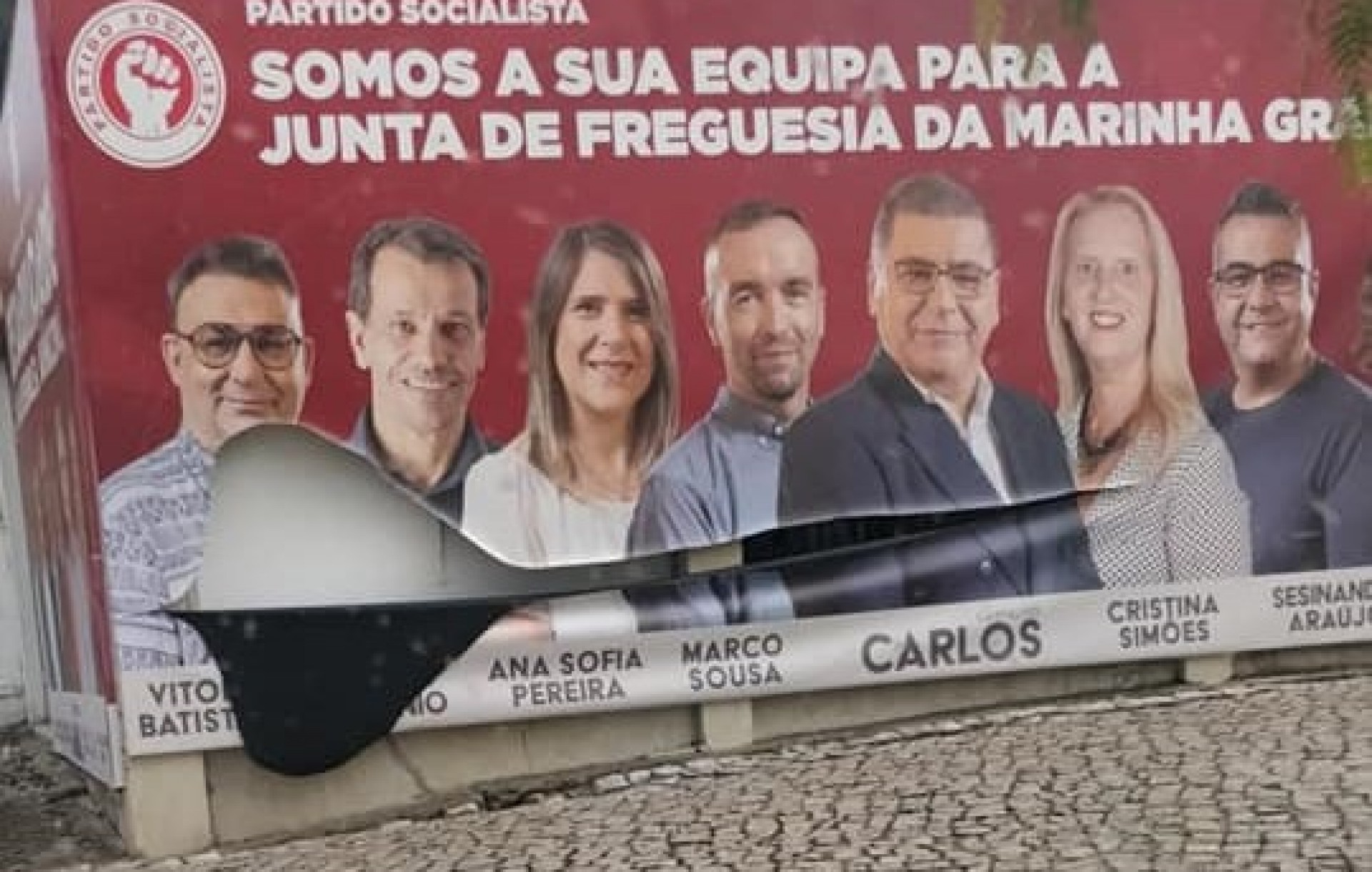 Cartazes do PS voltam a ser vandalizados na Marinha Grande