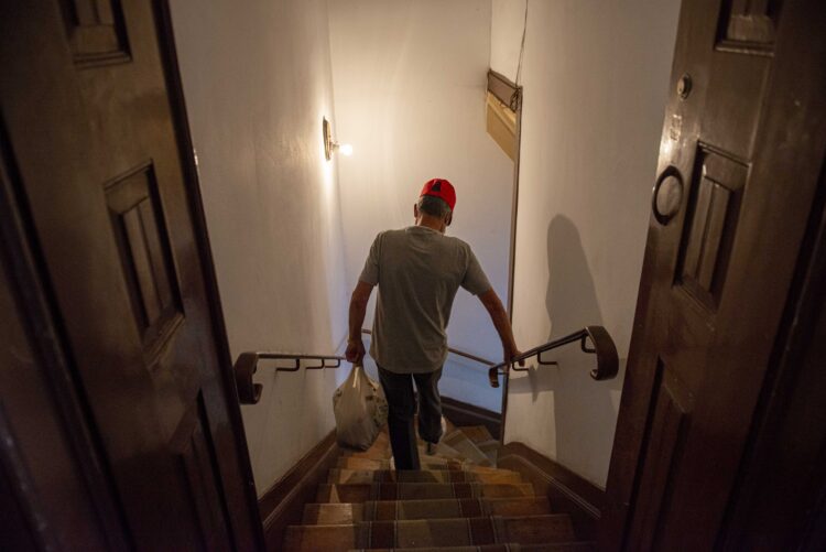 Segurança Social diligencia “solução” para pessoas em casa sem condições