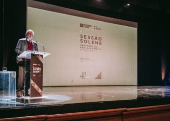 Antigo secretário de Estado do Ensino Superior Pedro Lourtie reeleito presidente do Conselho Geral do Politécnico