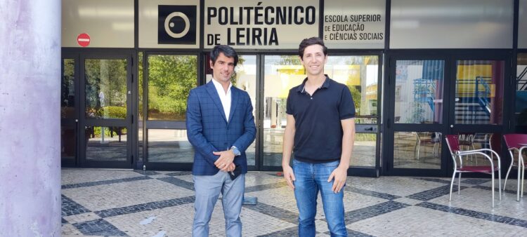 Politécnico e SPEAK assinam protocolo para aprendizagem de línguas