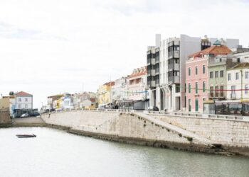 Covid-19: Peniche regista um óbito em contínua descida de casos activos