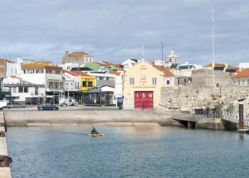 “De Sol a Sol” sensibiliza para o cancro da pele na Lota de Peniche