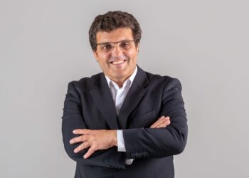 Independente Vítor Marques assume presidência da Câmara de Caldas da Rainha