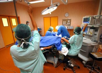 Obras no hospital de Leiria obrigam a transferência de actividade cirúrgica para o hospital da misericórdia e para a Clinigrande