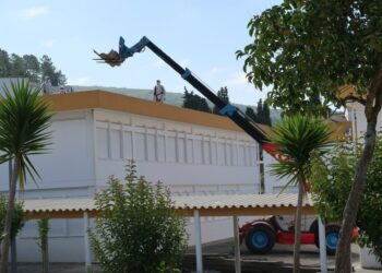 Parlamento exige requalificação de escolas em Caldas e Porto de Mós