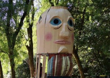 Construção de cabeças gigantes abre 24.º Marionetas na Cidade