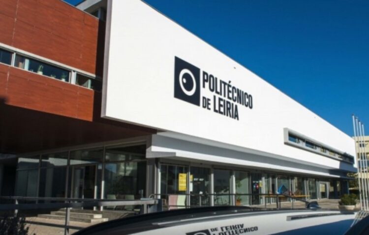 Investigadores do Politécnico de Leiria anunciaram a descoberta, ao largo de Sines, de um carapau com cor-de-laranja