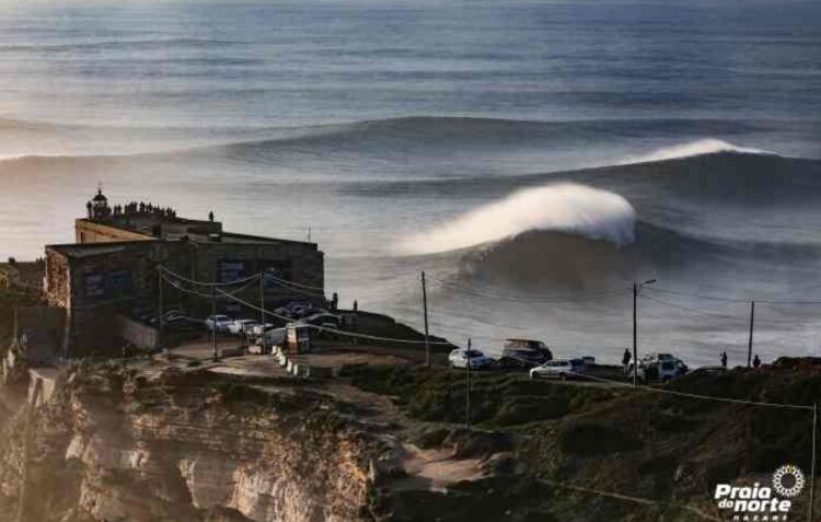 Já pode assistir às ondas gigantes da Nazaré sem sair de casa