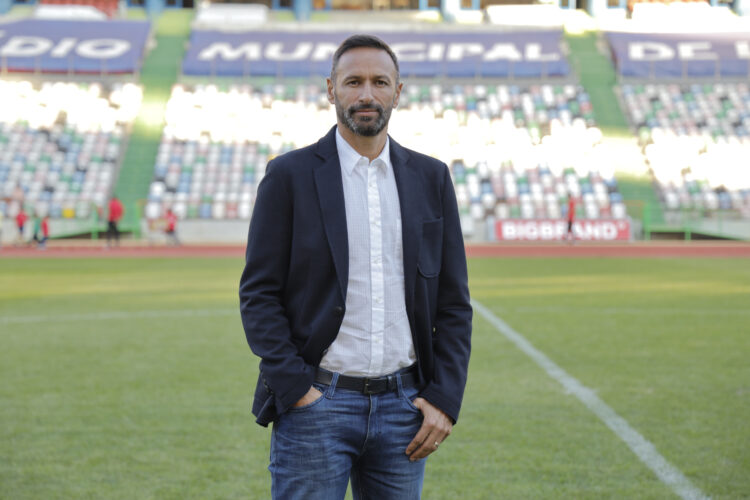 Projecto do clube e ambição de subida convenceram Bino a treinar União de Leiria