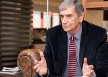 Laborinho Lúcio disserta sobre Educação, Cidadania e Desenvolvimento Humano