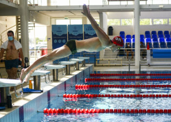 Já começaram os Campeonatos Nacionais de piscina curta em Leiria