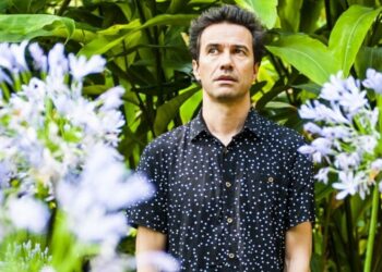 A partir desta semana, “A música dá trabalho” leva David Fonseca, Surma e outros artistas a 12 escolas de Leiria